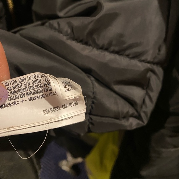 Jacket, Black Quilted Puffer - Picture 11 of 11